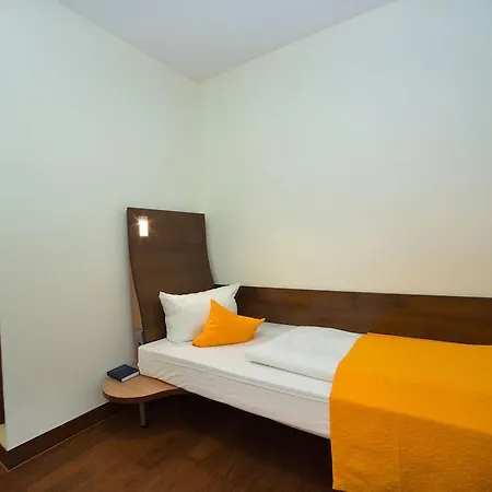 Stadthotel Kolping &