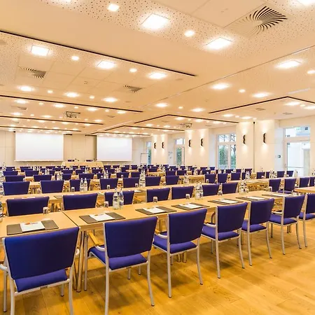 Stadthotel Kolping & 3* Fryburg Bryzgowijski