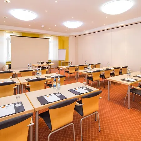Stadthotel Kolping & 3*