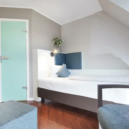 Stadthotel Kolping & Hotel 3*