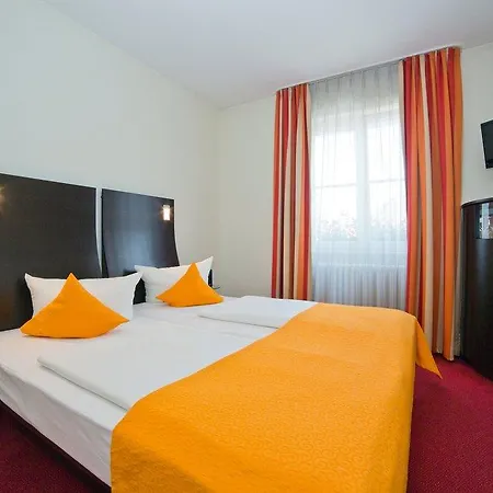 Stadthotel Kolping &